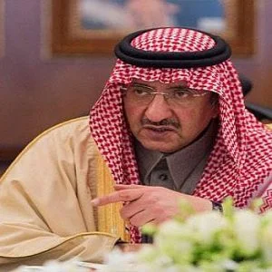 بالصور.. حملة للدفاع عن الأمير محمد بن نايف