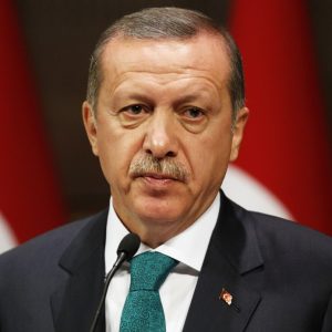 تركيا.. الرئيس أردوغان يحضر جنازة عالم الحديث محمد سراج