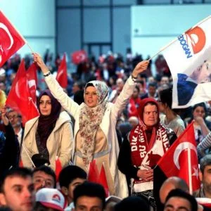 “العدالة والتنمية” الحاكم في تركيا.. استحقاقات تاريخية في مسيرة 16 عاما