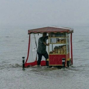 بلدية اسطنبول تحذر من عاصفة مطرية قريبة