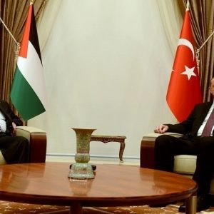 هل ينهي اردوغان الانقسام الفلسطيني؟