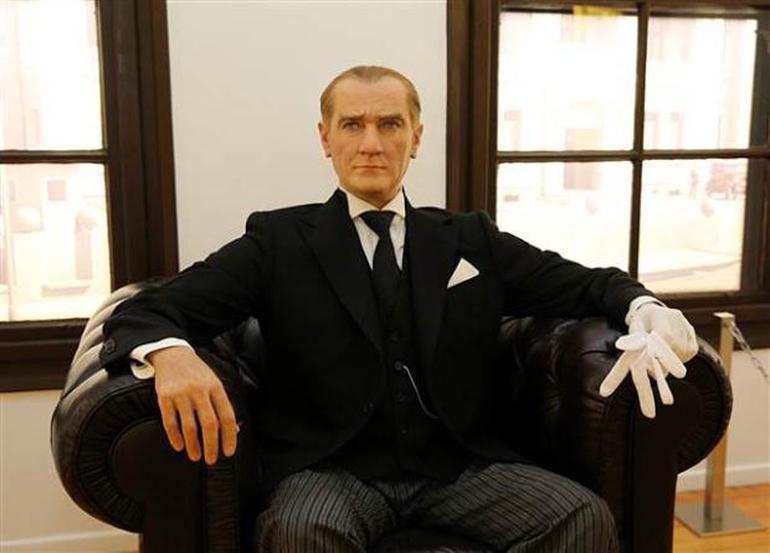 ما قصة المنزل الذى يزوره الاف الاتراك؟.. وماذا يوجد بداخله؟ 6 ما قصة المنزل الذى يزوره الاف الاتراك؟.. وماذا يوجد بداخله؟ 5