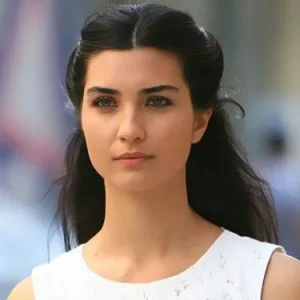 “لميس” تفقد منصب سفيرة النوايا الحسنة بسبب رجل اعمال تركي