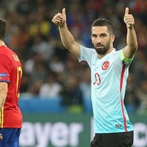 غلاطة سراي التركي يرغب في عودة توران