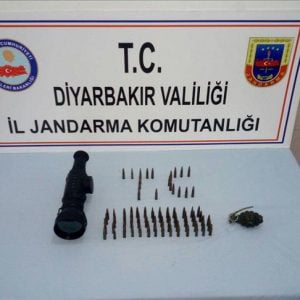 تحييد عنصرين من “بي كا كا” الإرهابية في ديار بكر التركية
