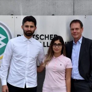 مباراة خيرية تخليداً لذكرى فتاة تركية قُتلت أثناء دفاعها عن ألمانيات