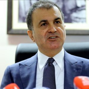 وزير تركي يدعو المجتمع الدولي لوقف “المذابح” في أراكان