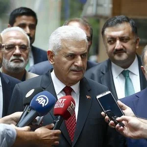 يلدريم: نرغب في تطوير علاقاتنا مع سنغافورة لأهميتها داخل منظمة “أسيان”