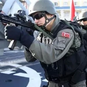 حملات امنية واسعة واعتقال العشرات في تركيا