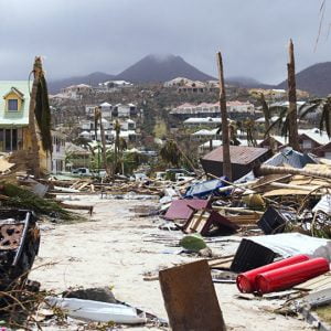 الامارات تتضامن مع سكان فلوريدا الذين عانوا من إعصار “إرما”وتقدم لهم 10 ملايين دولار