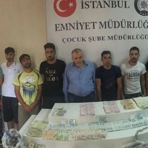 امن اسطنبول يقبض على عصابة سورية استغلت أكثر من 36 طفلاً للتسوّل