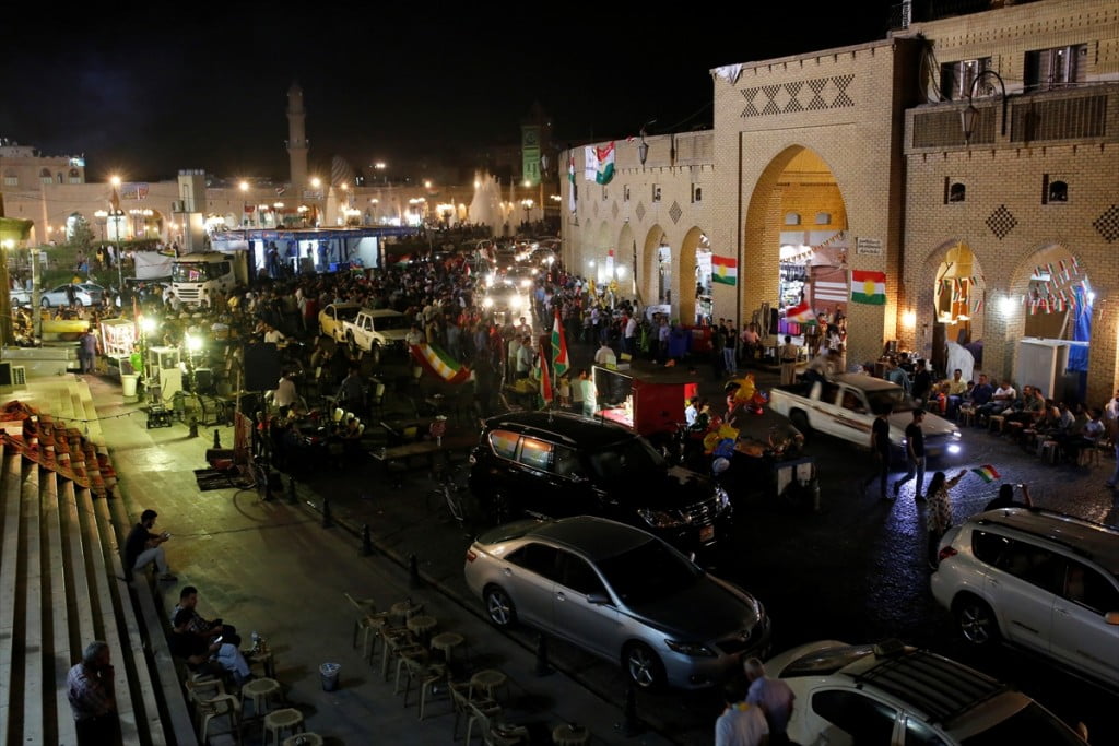 بالصور.. احتفالات بالإقليم الكردي باستفتاء الانفصال 15