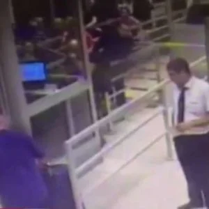 محاولة تهريب فتاة روسية من تركيا في حقيبة سفر