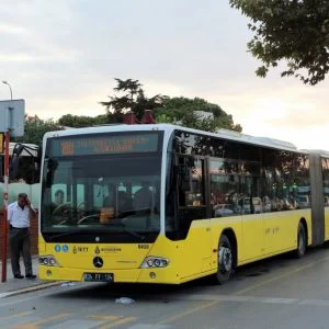 المواصلات مجانا في اسطنبول بمناسبة بدء العام الدراسي الجديد