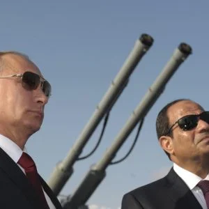 السيسي يدعو بوتين للضبعة