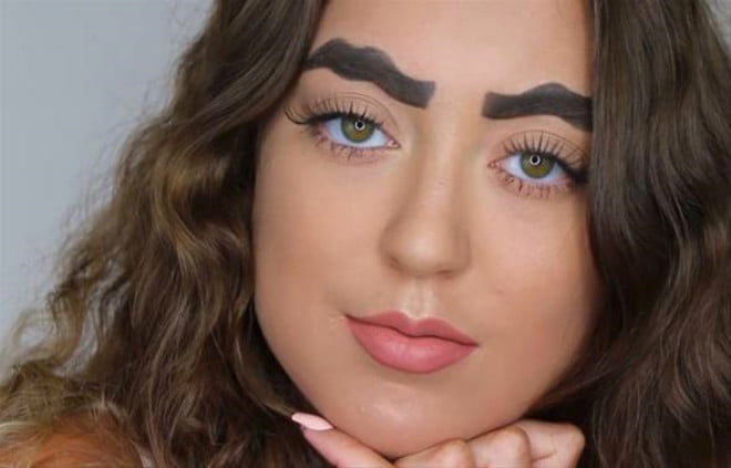 موضة جديدة تثير جدلا واسعا على مواقع التواصل الاجتماعي 13