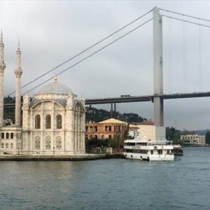 أورطه كوي.. إطلالة إسطنبول الأوروبية على الآسيوية تحت جسر البوسفو