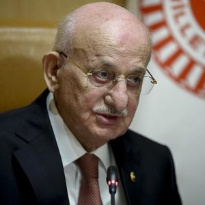 رئيس البرلمان التركي يبحث العلاقات الثنائية مع مسؤولين من غامبيا ومولدوفا