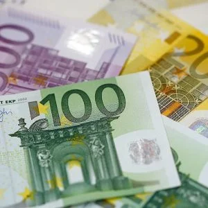 أسعار صرف العملات الرئيسية مقابل الليرة التركية