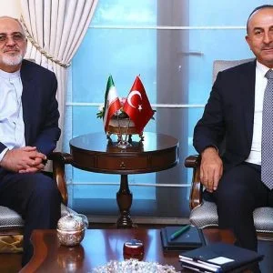 جاويش أوغلو وظريف يبحثان وضع مسلمي أراكان