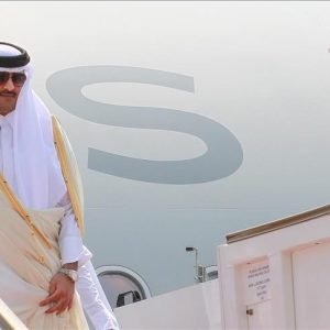 أمير قطر يغادر تركيا