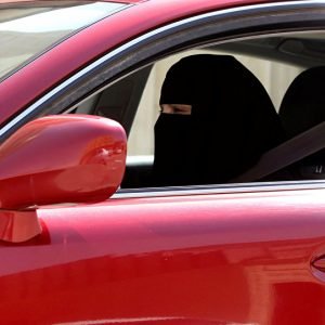 هيئة النقل السعودية تفجر مفاجأة بشان قيادة المرأة