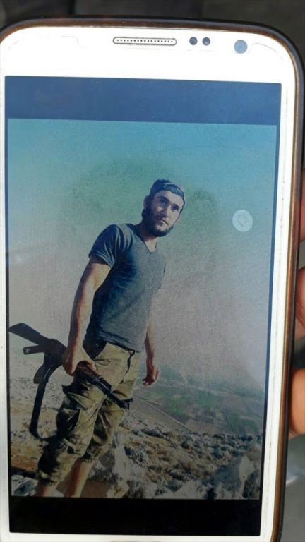 الاستخبارات التركية توقف سوري.. وهذا هو السبب 7