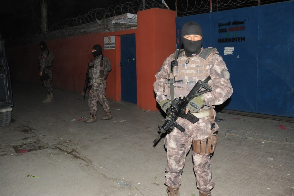 عمليات امنية في 6 ولايات تركية 1