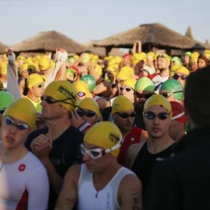 انطلاق سباق الرجل الحديدي في أنطاليا التركية