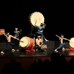 على قرع الطبول..فرقة “أونديكوزا” اليابانية تقدّم حفلًا موسيقيًا بإسطنبول