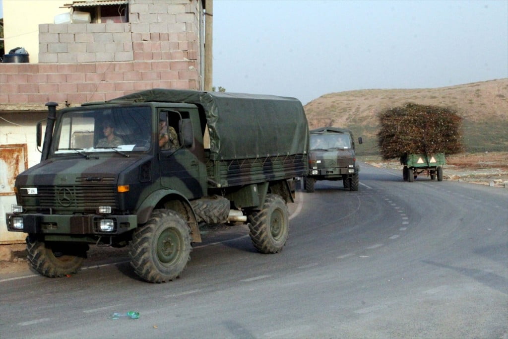 تواصل الأنشطة العسكرية التركية على الحدود مع سوريا ووصول تعزيزات إضافية للحدود ! 5