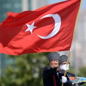 التجربة التركية ملهمة للعالم بأسره