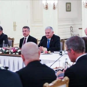 يلدريم يستقبل وفدا أمريكيا في العاصمة أنقرة