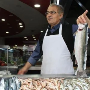 سمك السلمون التركي يتربع على موائد اليابان