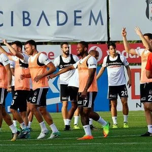 بشيكطاش في ضيافة موناكو وهدفه الفوز الثالث بأبطال أوروبا