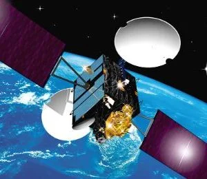 دولة عربية تطلق أول قمر صناعي “عربي الصنع”