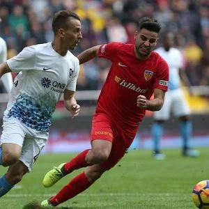 قيصري سبور يحافظ على ثالث الدوري التركي