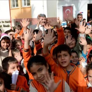 152 ألف طفل سوري يعودون إلى مقاعد الدراسة في مناطق “درع الفرات”