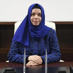 تركيا.. أول نائبة لرئيس الشؤون الدينية تبدأ مهامها رسميا
