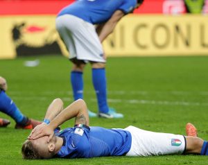 روما في حسرة ولاعبوها في انهيار.. إيطاليا تغيب عن كأس العالم لأول مرة منذ 60 عاماً