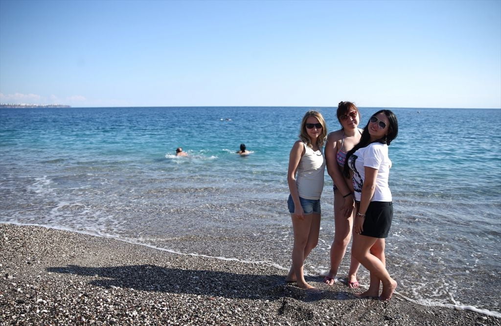 ثلج وبحر.. في أنطاليا التركية "صور" 1