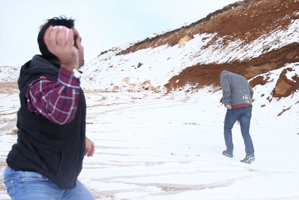 ثلج وبحر.. في أنطاليا التركية "صور" 11