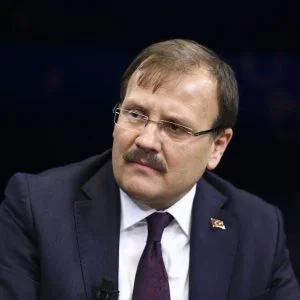 تركيا: العالم يشهد حياكة خطط لإعادة رسم الخرائط