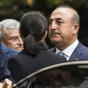 وزراء خارجية تركيا وروسيا وإيران يجتمعون بتركيا الأحد