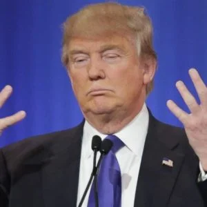 ترامب يغرد حول الحملة السعودية ضد الفساد