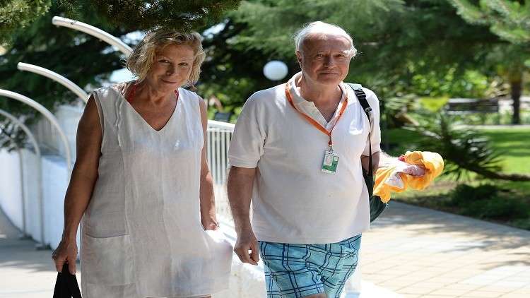 مذيع يطلق النار على رأسه ليتخلص من عذاب السرطان 2 مذيع يطلق النار على رأسه ليتخلص من عذاب السرطان 1