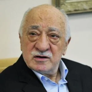 برلماني تركي: عناصر “غولن” عملاء جواسيس لا يمثلون بلدهم