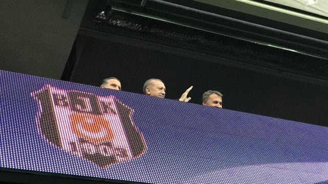 أردوغان يحضر مباراة "بشيكطاش" و"موناكو" بدوري أبطال أوروبا 5