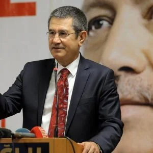 وزير الدفاع التركي: نعمل لتعزيز قدراتنا وإنتاج منظومة دفاع جوي محلية