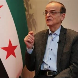 عضو بالمعارضة السورية: مستعدون لمفاوضات جدية مباشرة مع النظام للانتقال السياسي